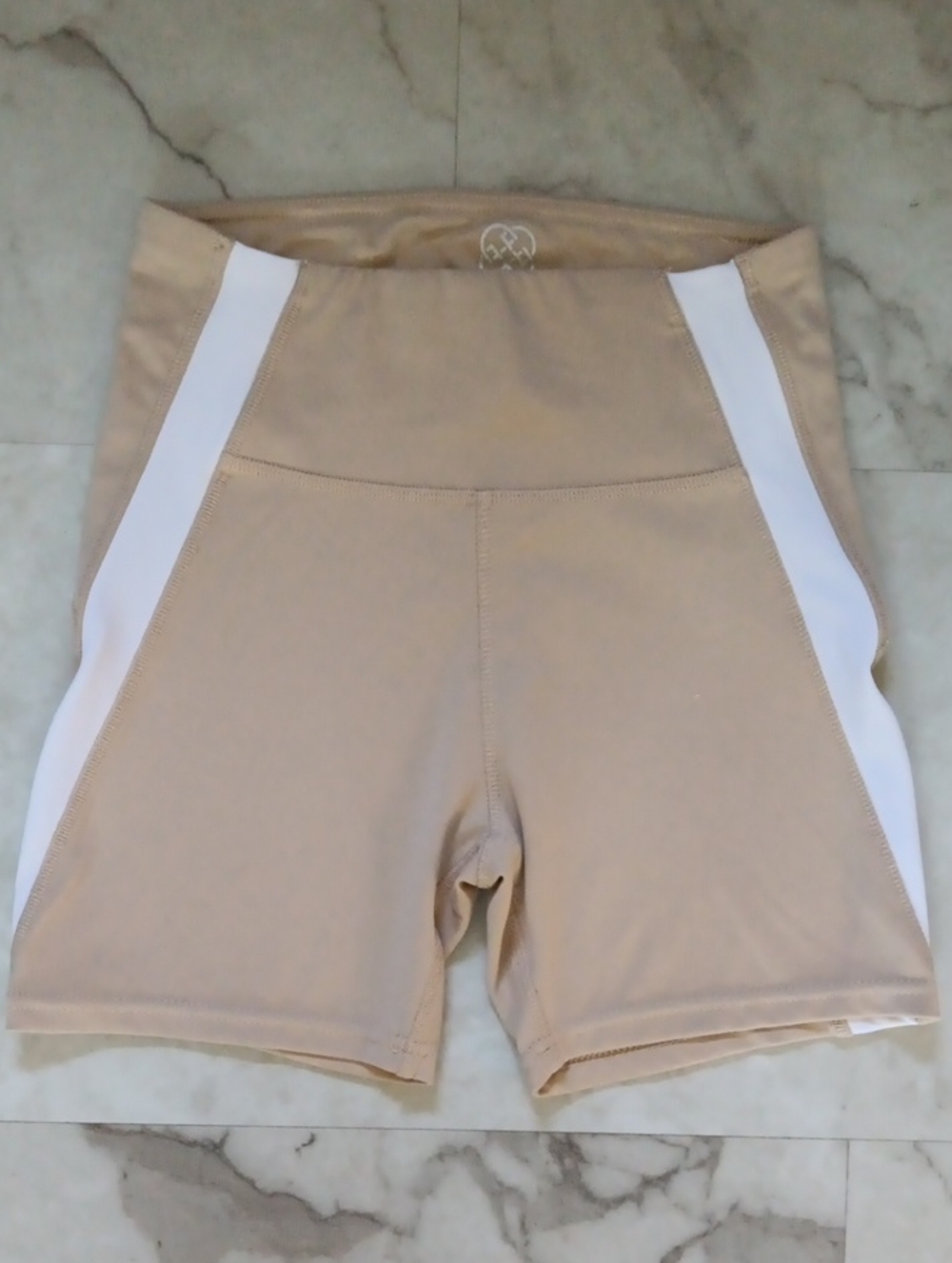 Daisy Fuentes Beige Bike Shorts with White Side Panels